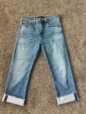 Veronica Beard Ines Girlfriend Jeans 29 Pipeline Fray Mid Rise Cropped Effortles